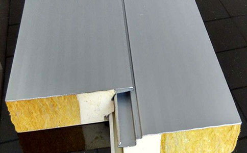 聚氨酯封邊橫裝板能用于外墻嗎？